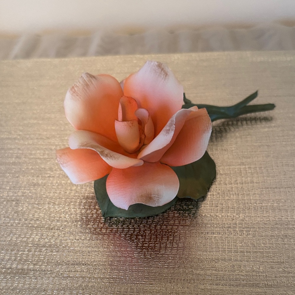 Vintage Peach Rose Capodimonte Hand Made in Italy